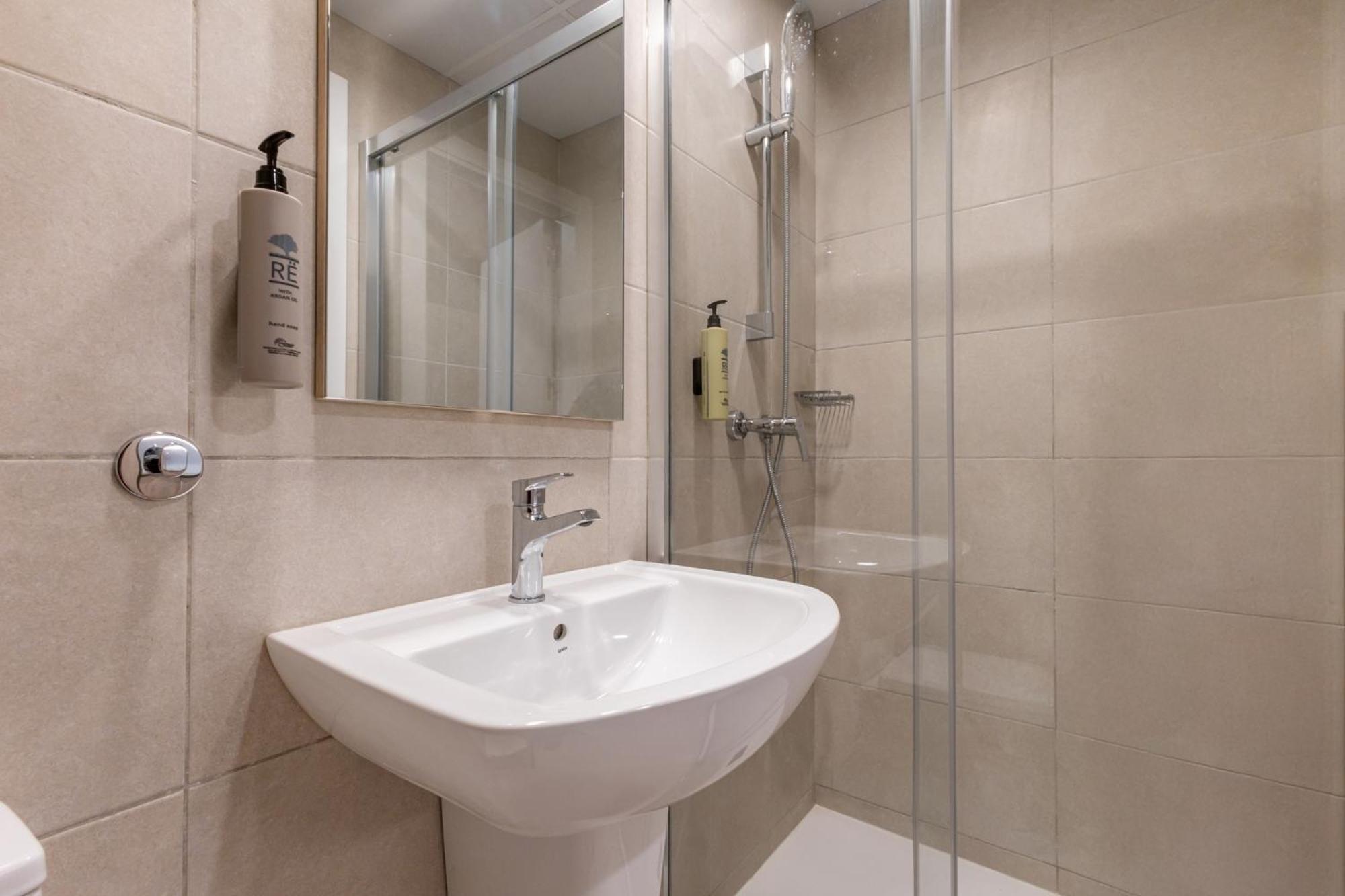 Hotel Nido Malvarrosa Valencia Zimmer foto